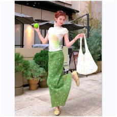 批发绿色系短袖t恤<b class='q'>碎花</b>套装裙女夏多巴胺巨好看气质穿搭一整套高级感