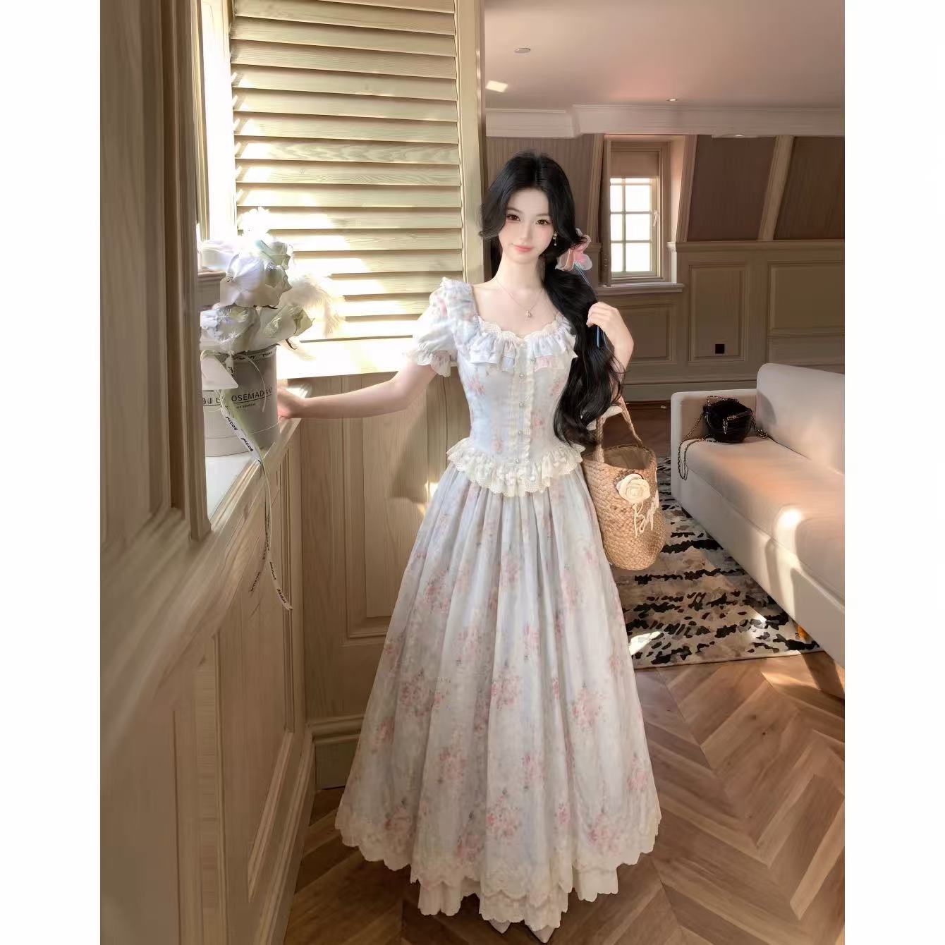 RY4177# 大码花漾年华法式复古方领碎花连衣裙温柔肌理花边大摆裙