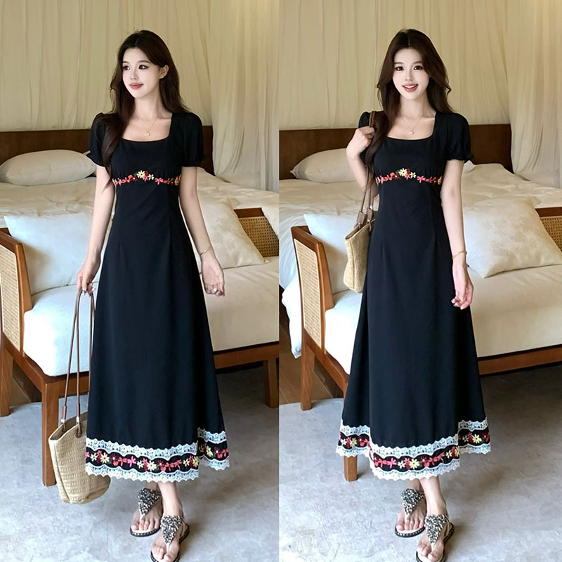 RY4175# 实拍~大码法式黑色方领连衣裙子夏2026新款蕾丝边气质显瘦长裙