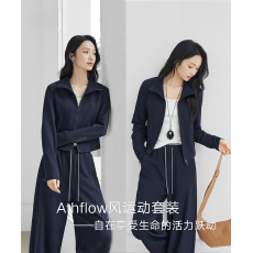 批发松弛休闲运动<b class='q'>套装</b>女2025秋新款短外套直筒长裤修身显瘦一整套