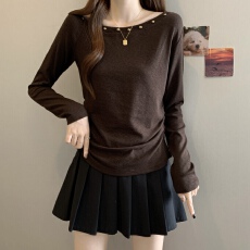 批发斜领露肩铆钉长袖t恤打底衫女2025<b class='q'>秋</b>冬新款掐腰显瘦辣妹短款上衣