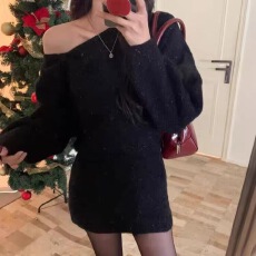 批发韩国东大门时尚新年红细闪氛围感气质漏肩毛衣百搭<b class='q'>连衣裙</b>