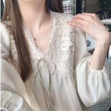 批发已出货 <b class='q'>韩国</b>chic新款超仙少女感带衬衫长袖V领<b class='q'>蕾丝</b>雪灯笼袖