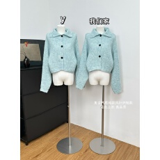 批发MEDIUM WELL_羊毛<b class='q'>马海毛</b>针织<b class='q'>开衫</b>