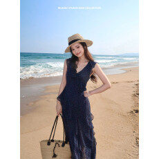 批发MUKOK 海边度假风V领波点沙滩<b class='q'>长</b><b class='q'>裙</b>女夏季新款无袖<b class='q'>修身</b>显瘦连衣<b class='q'>裙</b>