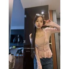 批发现revecite小崔<b class='q'>韩国</b>东大门<b class='q'>代购</b>荷叶边吊带开衫两件套套装