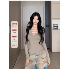 批发WITHMIN 修身长袖t恤女秋冬新款<b class='q'>显瘦</b>纯欲性感内搭打底衫女上衣服