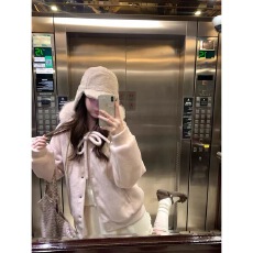 批发PtonUmi燕麦暖绒 蝴蝶结绑带大毛领连帽毛呢厚外套女好看棉服冬装