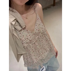 批发oker章壳儿<b class='q'>正品</b>2026春新款显瘦百搭外穿可调节V领碎花吊带背心 女