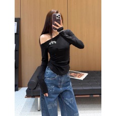 批发纯欲辣妹<b class='q'>克</b><b class='q'>罗</b><b class='q'>星</b>重工烫钻设计斜肩长袖T恤女2026春季休闲露肩上衣