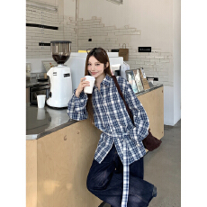 批发韩系复古设计感蓝色格纹<b class='q'>衬衫女</b>2026春秋新款休闲绑带收腰长袖上衣