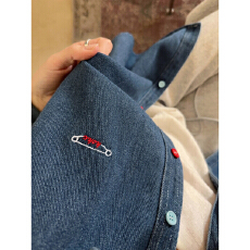 批发韩系复古刺绣牛仔衬衫女2026春款设计感别致撞色纽扣长袖上<b class='q'>衣外套</b>