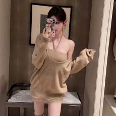 批发巨好看的秋冬装一整套女2025年新款<b class='q'>宽松</b>针织罩衫挂脖吊带两件套装