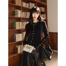 批发韩系短款黑色长袖<b class='q'>T</b><b class='q'>恤</b>女秋冬修身显瘦彩扣针织开衫打底衫上衣