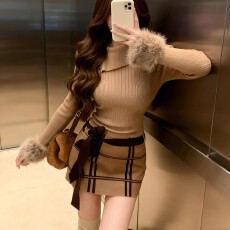 批发韩系高级感斜领针织连衣裙女秋冬气质收腰系带打底条纹包臀短裙<b class='q'>子</b>