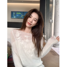 批发LEETWINS 温柔失语 羊驼毛一字领针织衫女高级感刺绣<b class='q'>花朵</b>镂空上衣