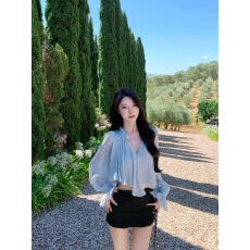 批发JustQin【海盐梦境】2026新款夏装性感V领<b class='q'>雪纺</b><b class='q'>上衣</b><b class='q'>长袖</b>衬衫女