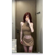 批发性感辣妹高领无袖针织背心女夏季高级感修身显瘦包臀半身短裙套装