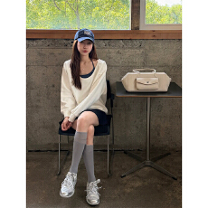 批发Hungerlababy/26AW 秋季宽松长袖休闲卫衣女圆领纯色套头气质上衣