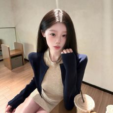 批发卡其色无袖背心连衣裙女秋冬新款纯欲<b class='q'>包臀</b><b class='q'>短裙</b>外搭针织开衫两件套