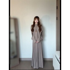 韩系穿搭一整套秋季2026新款温柔风斗篷上衣连衣裙两件套女