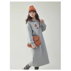 批发法式时尚休闲风减龄刺绣连帽卫衣连衣裙2025秋冬新款通勤显瘦裙