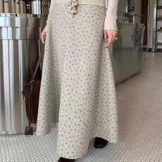 批发2025韩国秋冬季气质百搭减龄碎花半身裙显瘦遮肉大摆A字长裙加厚