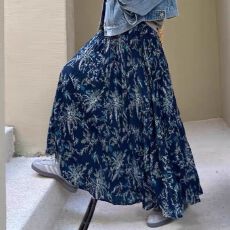 批发法式复古蓝色碎花<b class='q'>半身裙</b>女春夏新款高腰a字中长款气质高级感半裙