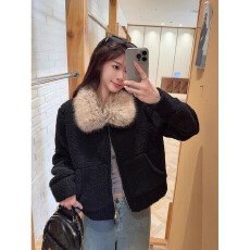 批发加厚500克毛领皮毛一体羊羔毛外套女冬季百搭宽松小个子休闲夹克