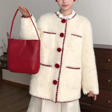 批发韩系高级感超好看小香风短款外套2025新款羊羔毛减龄漂亮洋气外套