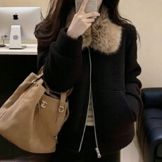 批发加厚500克羊羔绒复合麂皮+大毛领一韩系高级感黑色毛领拉链外套