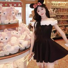 批发法式<b class='q'>赫本</b><b class='q'>风</b>一字肩连衣裙女小个子撞色拼接收腰芭蕾<b class='q'>风</b>蓬蓬短裙子夏