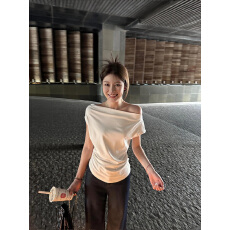 批发已出货 <b class='q'>莫代尔</b>面料 260克 不规则一字露肩<b class='q'>T</b><b class='q'>恤</b>女