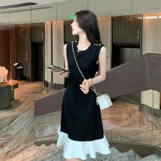批发黑色法式小香风无袖连衣裙女夏季轻奢高级高撞色拼接荷叶边背心裙