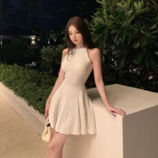 批发OKMASHOP 纯白之恋 挂脖针织连衣裙女夏季气质高级感修身收腰裙子