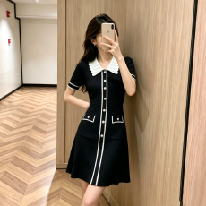 批发法式甜辣风撞色大翻领针织裙收腰显瘦气质包臀短裙女2026春夏新款