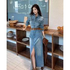 批发高级感水洗蓝<b class='q'>牛仔</b>连衣裙女秋冬新款设计感长袖中长款高腰包臀裙