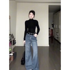 批发黑色半高领内搭打底衫女秋冬2025新款设计感可外穿修身<b class='q'>气质</b>上衣服