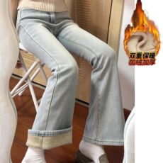批发浅蓝色加绒保暖水洗<b class='q'>微喇</b>叭<b class='q'>牛仔裤</b>女冬季新款高腰弹力小个子马蹄裤