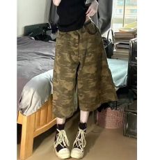 批发复古迷彩工装<b class='q'>七分</b>短裤男女款半松紧腰宽松休闲阔腿显瘦直筒破洞裤