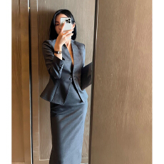 批发灰色半身裙2025秋季新款女装时尚高级感气质女神范职业西装套装女