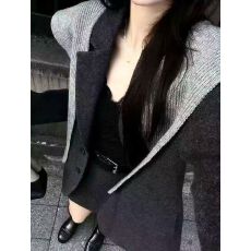 批发秋冬新款高级感气质<b class='q'>西装外套</b>加棉+半身裙+披肩套装