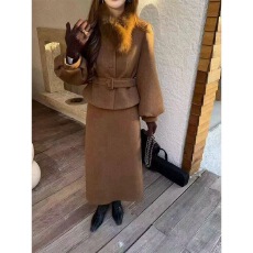 批发小香风轻奢洋气加棉外套气质显瘦半身长裙<b class='q'>两件套</b>套装