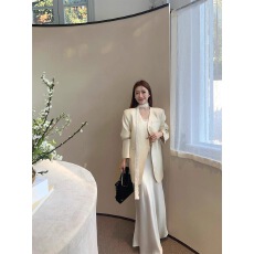 批发高级感缎面<b class='q'>小西装</b>外套女2025春秋季新款小个子西服名媛设计感小众