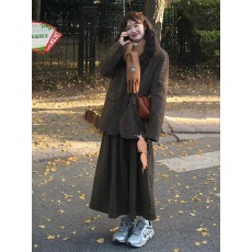 批发学院风小个子毛呢外套女秋冬高级感复古格纹西装外套半身裙两件套