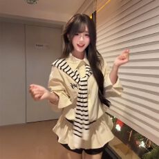 批发韩系通勤时尚感粉色POLO领条纹衬衫裙搭配咖色针织披肩女两件套装