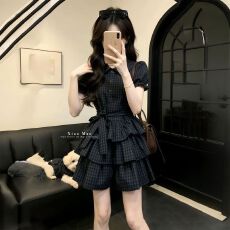 批发霏苧学院风格子连衣裙女夏季新款收腰显瘦绑带设计感泡泡袖短裙