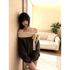 批发实拍 深灰色蝴蝶结一字肩针织连衣裙气质性感露肩保暖包臀毛衣