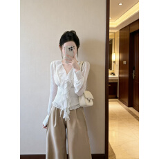 批发实拍 气质优雅波点雪纺衫春夏新款飘带V领收腰显瘦长袖上衣