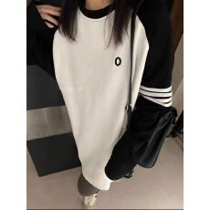 批发华<b class='q'>棉</b>复合牛奶丝-银狐绒300g/380g原版印花黑白拼卫衣抖音直播品质